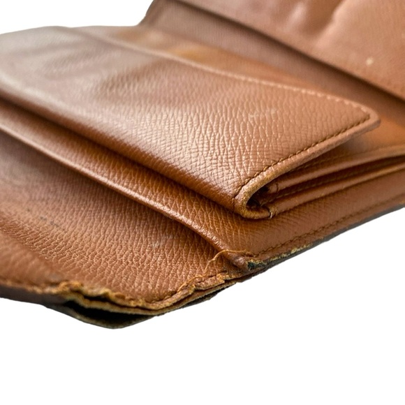 Louis Vuitton Monogram Vintage Wallet - Worn Condition - Picture 11 of 13